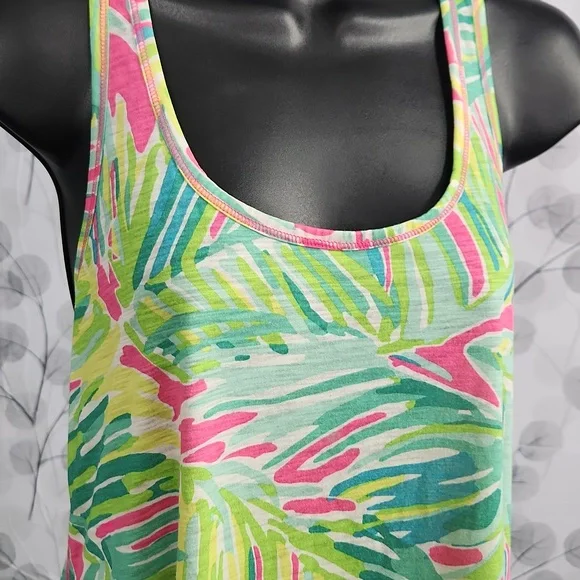 Lilly Pulitzer Luxletic Tank - Picture 3 of 9